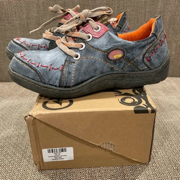 Casual outdoor shoes - Picture 1 of 3